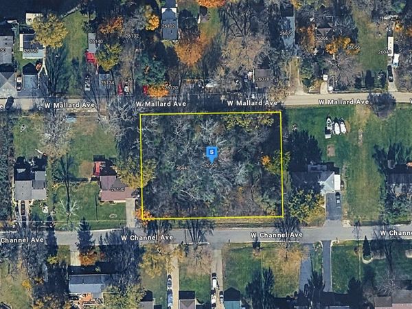 26100 W Channel Avenue , Antioch, IL 60002