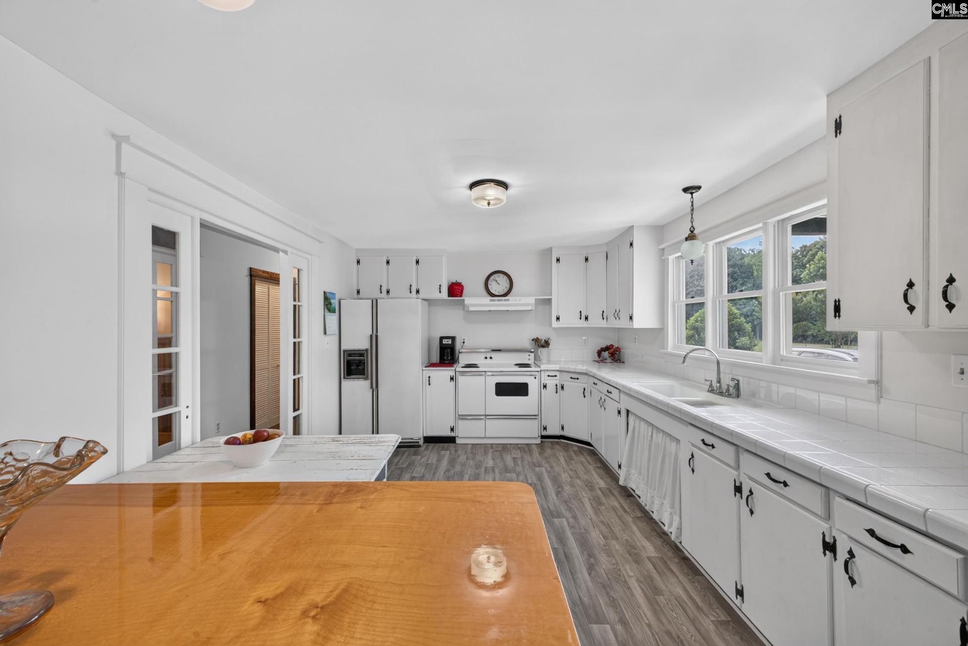 1611 Dixired Road Photo 34