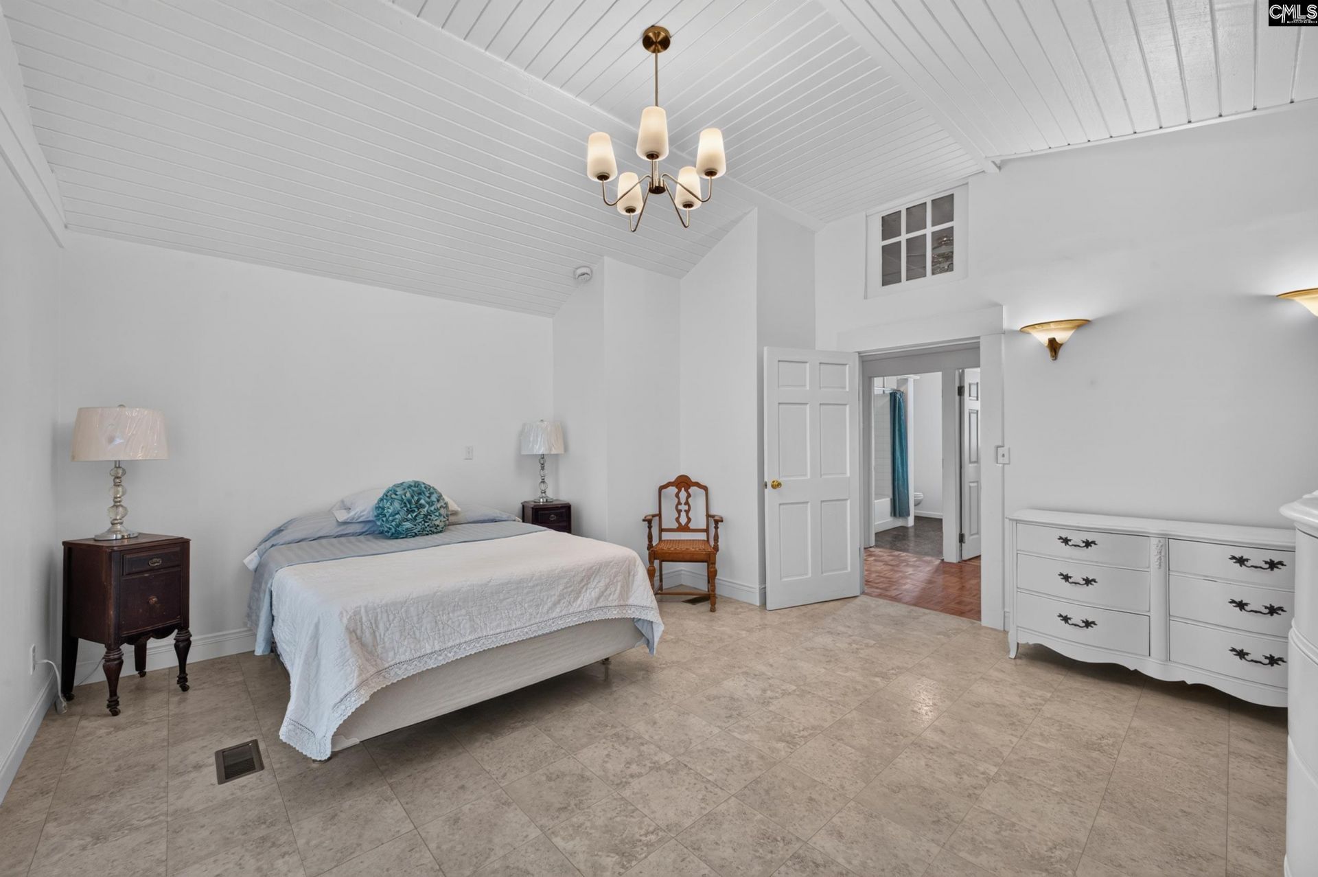1611 Dixired Road Photo 57