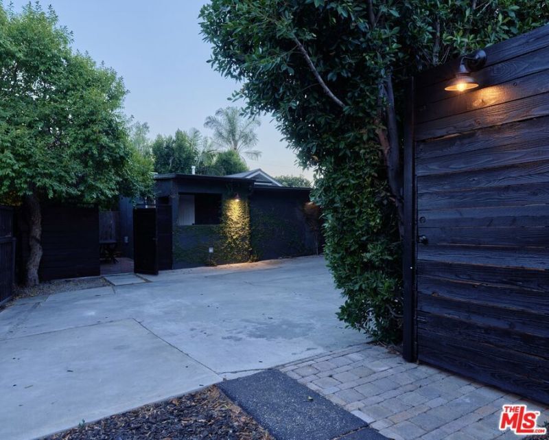 2715 Guirado Street, Los Angeles, CA 90023 Main Photo
