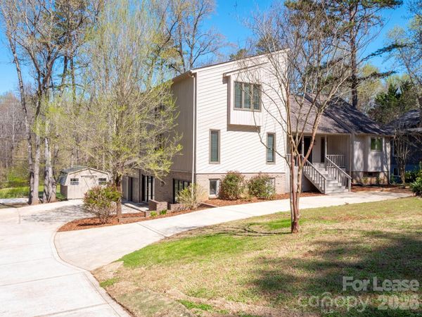 3917 Singletree Road , Mint Hill, NC 28227