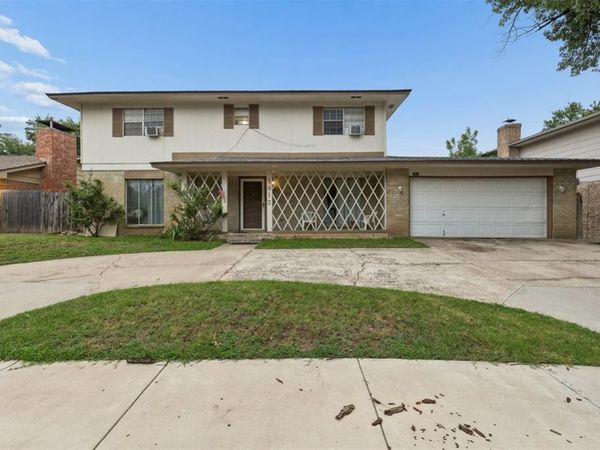 1913 N Ann Arbor Avenue, Oklahoma City, OK 73127