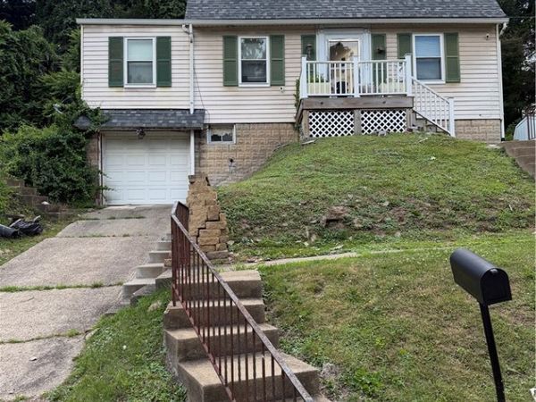 9428 Glendale Rd, Pittsburgh, PA 15235