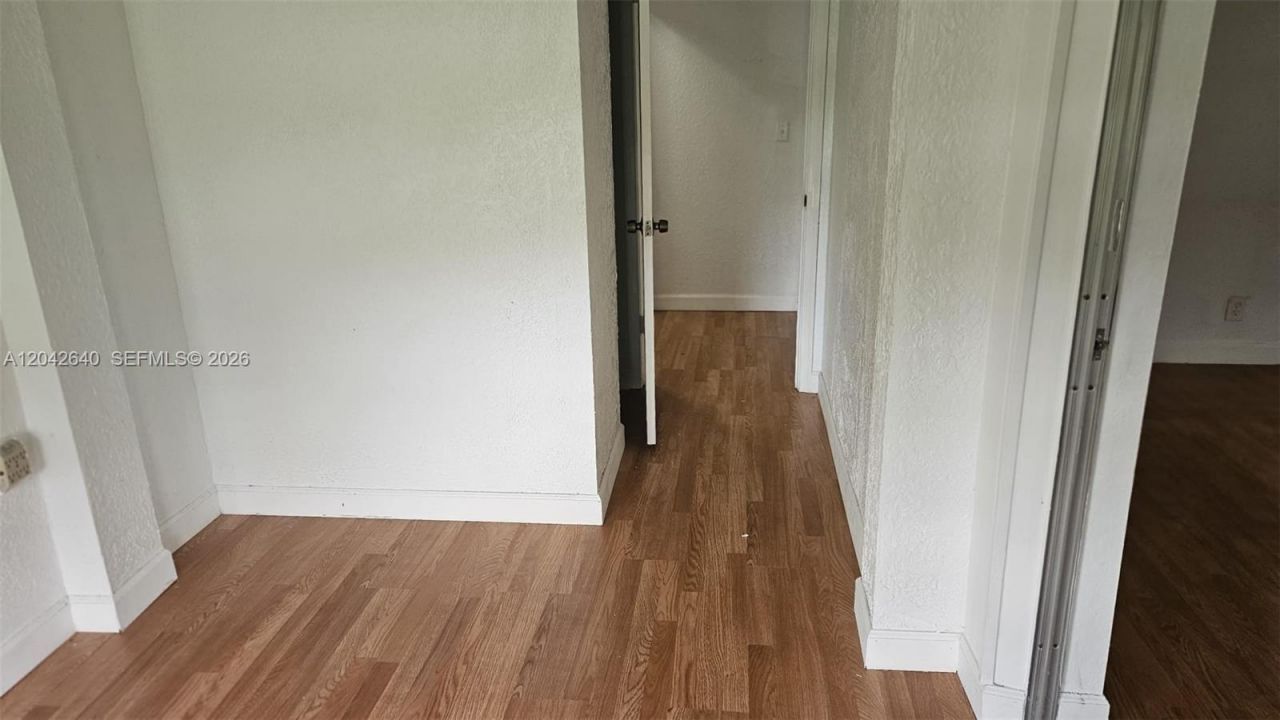 8555 NW 10th St, Unit B106, Plantation, FL 33322 Photo