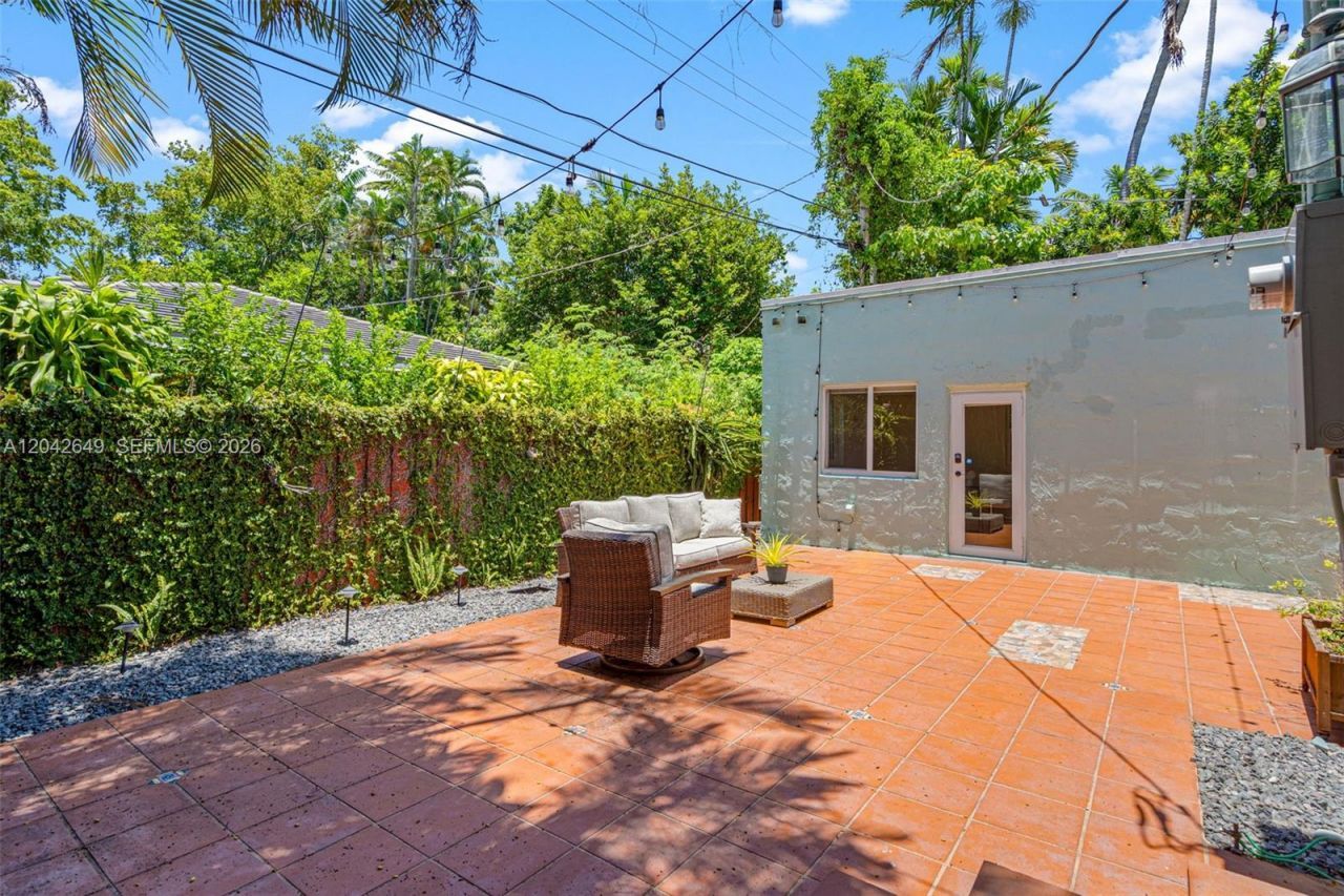 1209 La Mancha Ave , Coral Gables, FL 33134 Photo