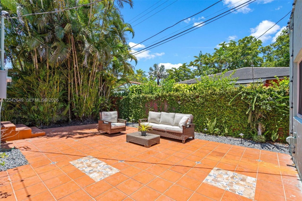 1209 La Mancha Ave , Coral Gables, FL 33134 Photo