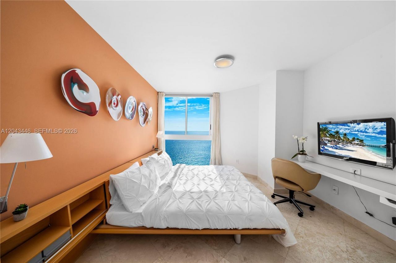 4779 Collins Ave , Unit 2601/02, Miami Beach, FL 33140 Photo