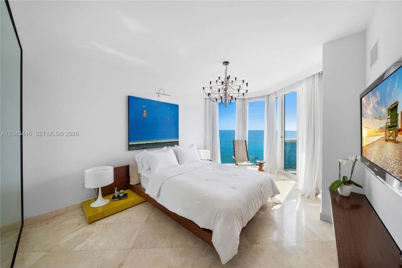 4779 Collins Ave , Unit 2601/02, Miami Beach, FL 33140 Photo
