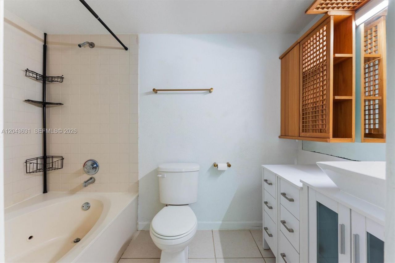 8111 Severn Dr , Unit D, Boca Raton, FL 33433 Photo
