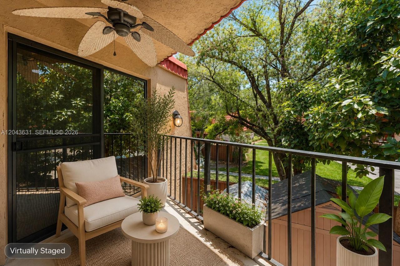 8111 Severn Dr, Unit D, Boca Raton, FL 33433 Photo