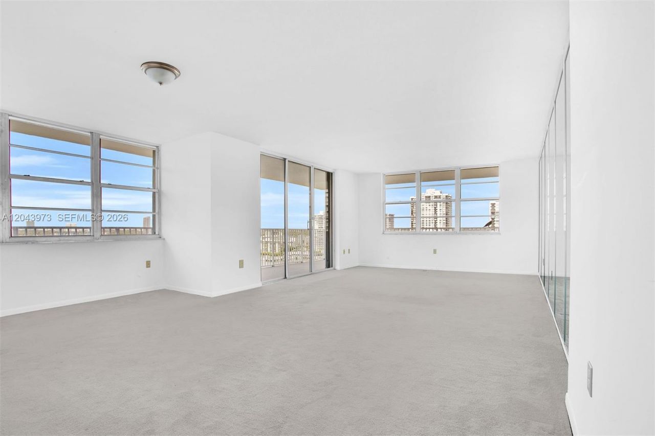 2851 NE 183rd St, Unit 1416E, Aventura, FL 33160 Photo