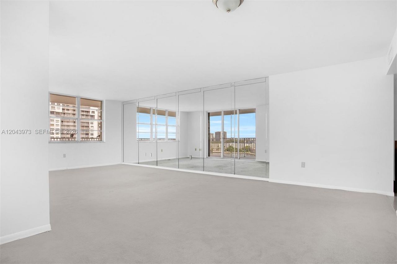 2851 NE 183rd St, Unit 1416E, Aventura, FL 33160 Photo