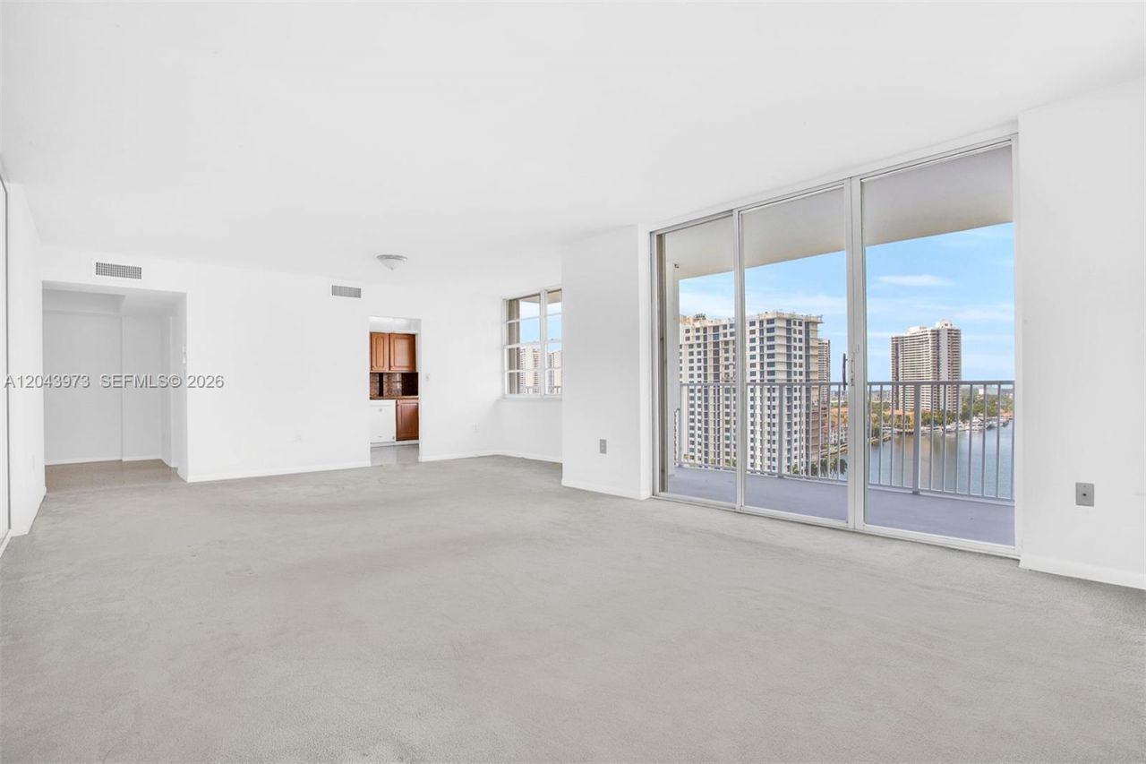 2851 NE 183rd St, Unit 1416E, Aventura, FL 33160 Photo