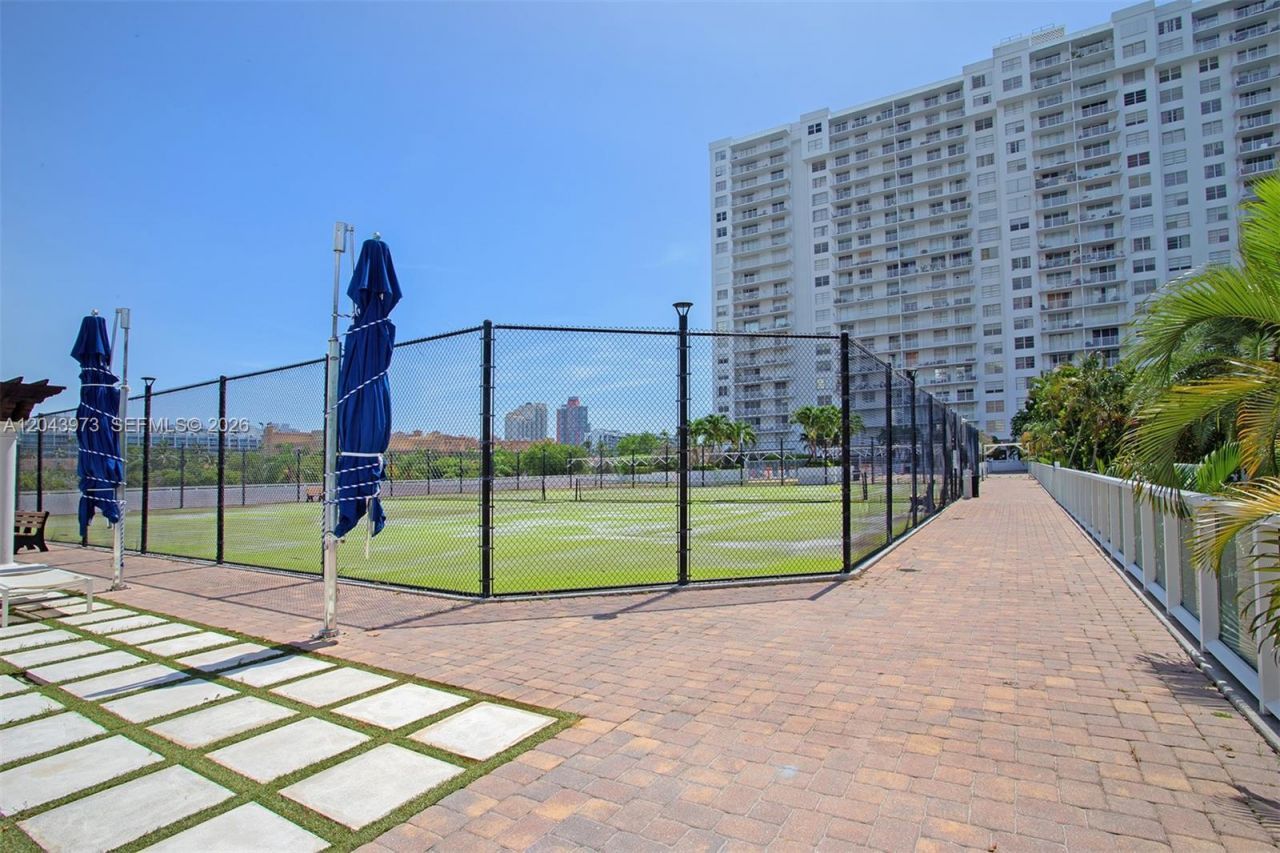 2851 NE 183rd St, Unit 1416E, Aventura, FL 33160 Photo