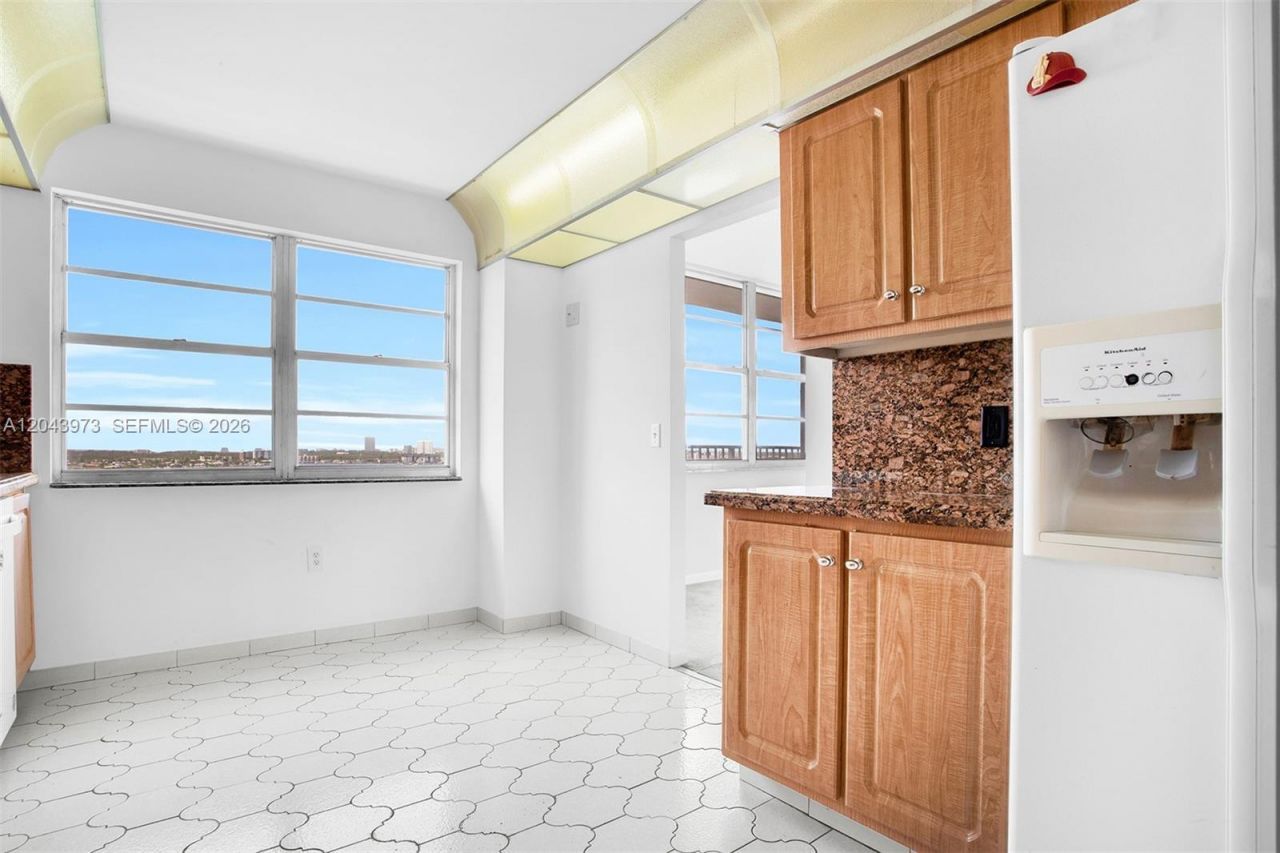 2851 NE 183rd St, Unit 1416E, Aventura, FL 33160 Photo
