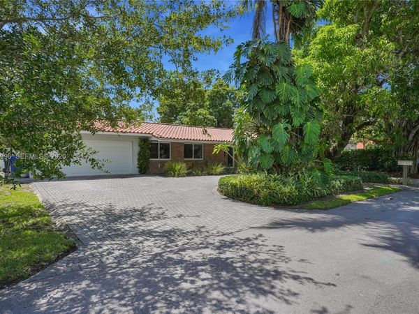 5721 SW 59th Ct , South Miami, FL 33143
