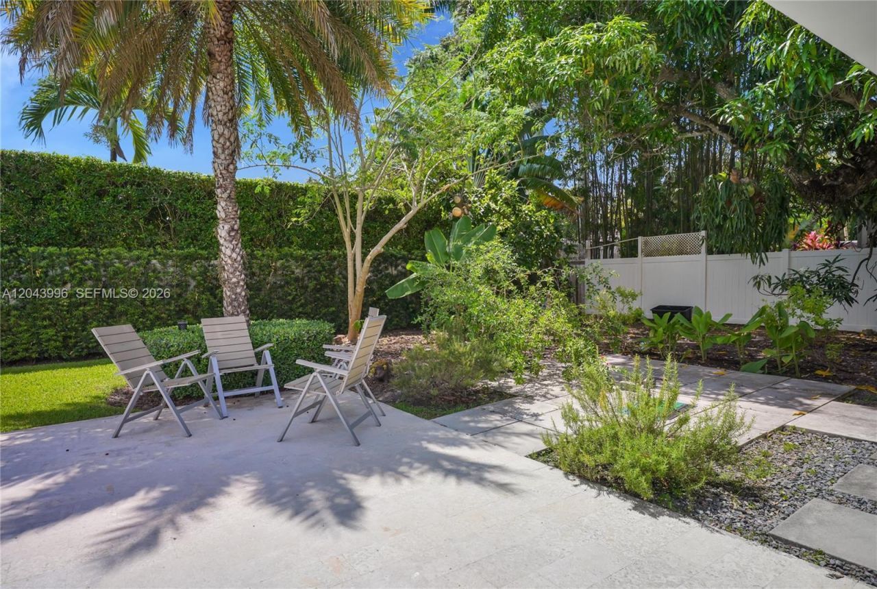 5721 SW 59th Ct, South Miami, FL 33143 Photo