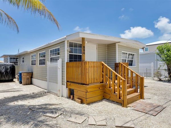 224 W 1st Ct , Key Largo, FL 33037
