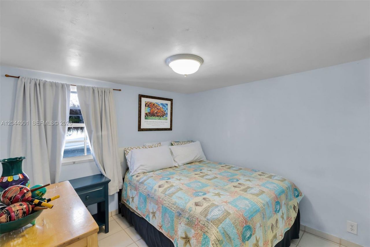 224 W 1st Ct , Key Largo, FL 33037 Photo