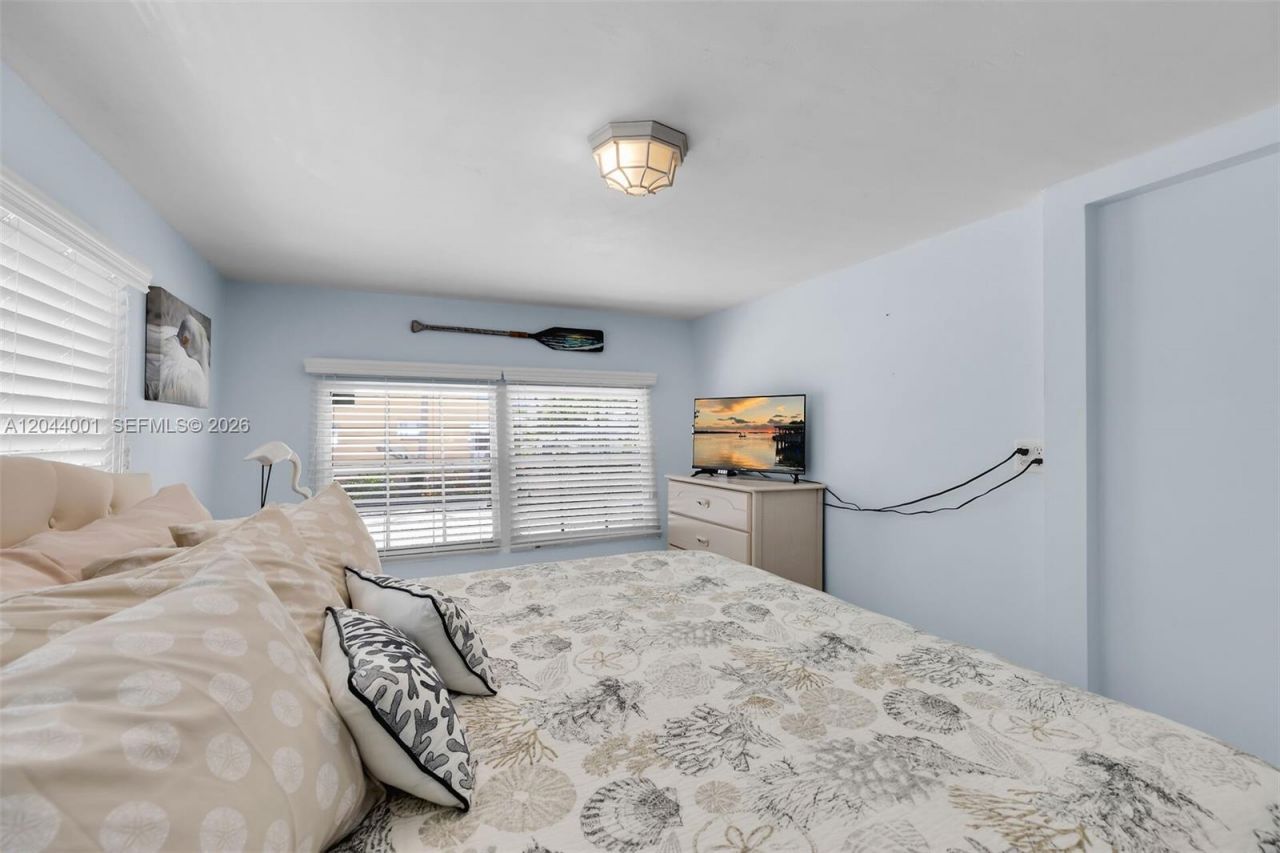 224 W 1st Ct , Key Largo, FL 33037 Photo