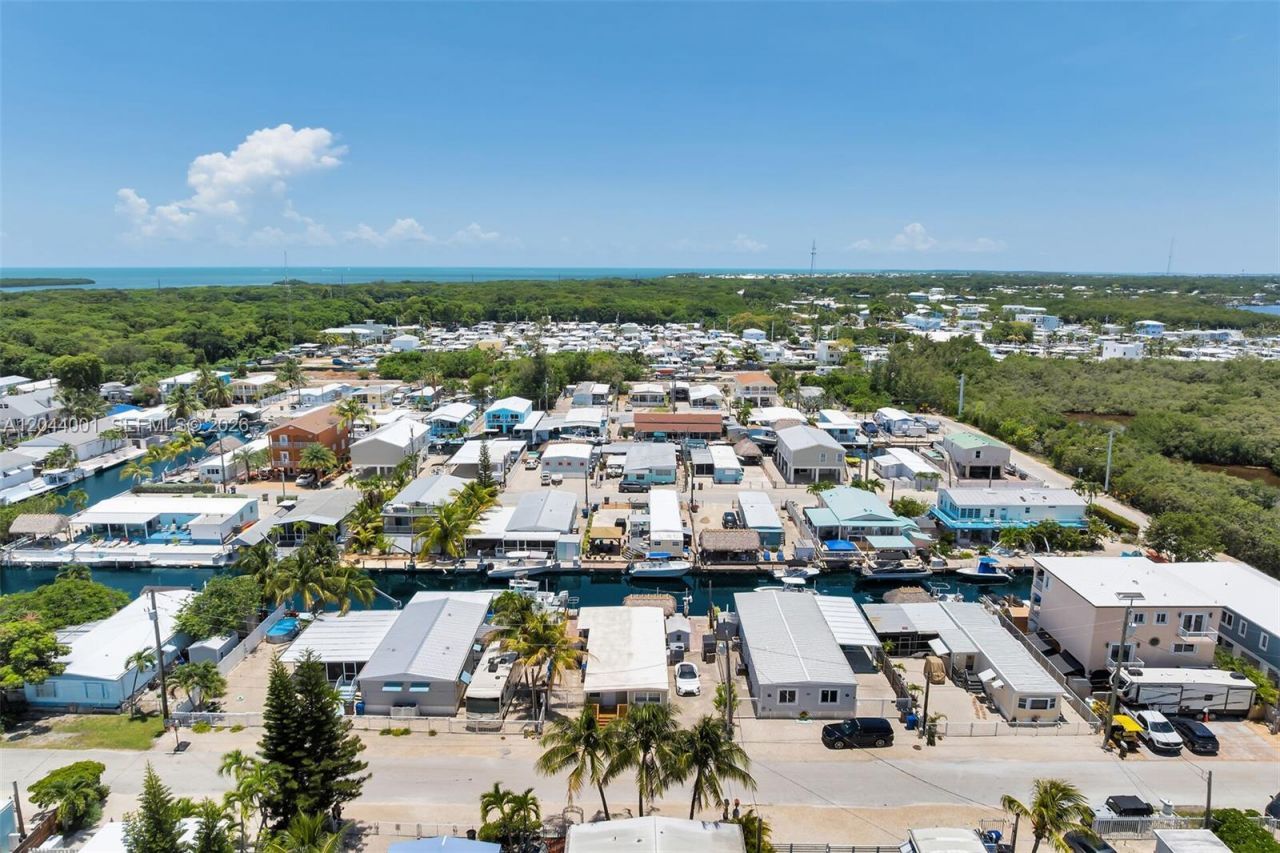 224 W 1st Ct , Key Largo, FL 33037 Photo
