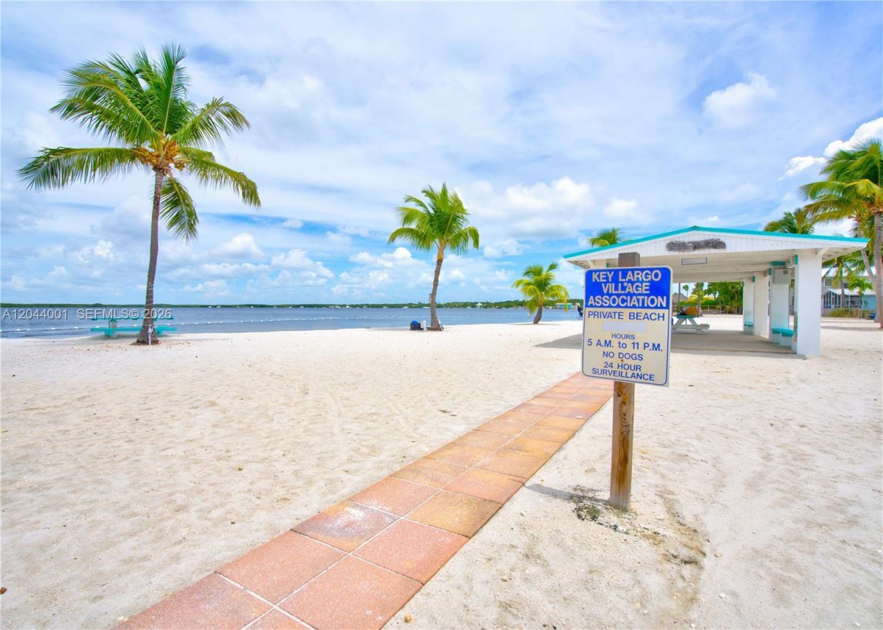 224 W 1st Ct , Key Largo, FL 33037 Photo
