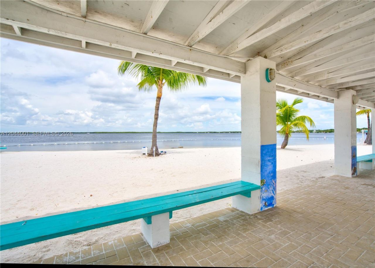 224 W 1st Ct , Key Largo, FL 33037 Photo