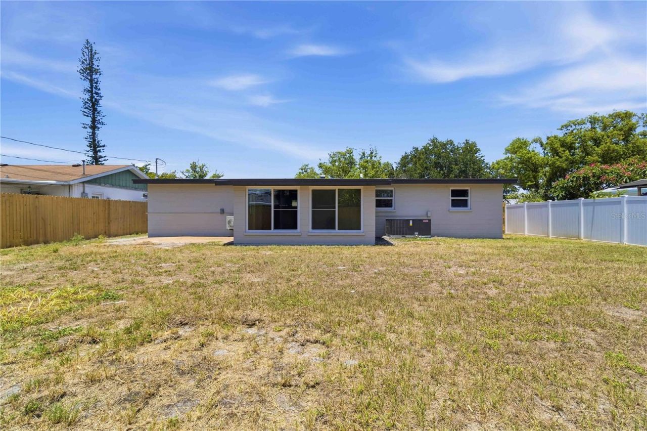 5807 16th Street W, Bradenton, FL 34207 Photo