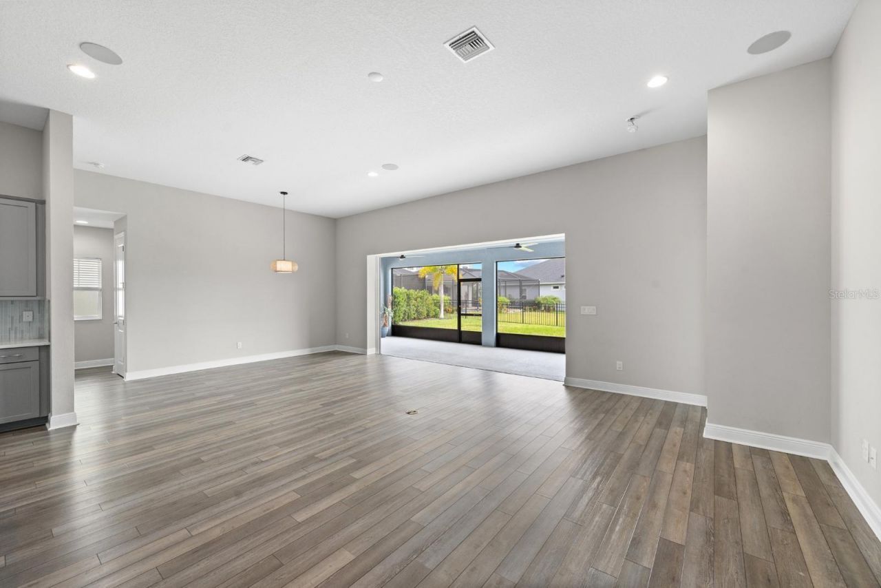 5406 Limelight Drive , Apollo Beach, FL 33572 Photo