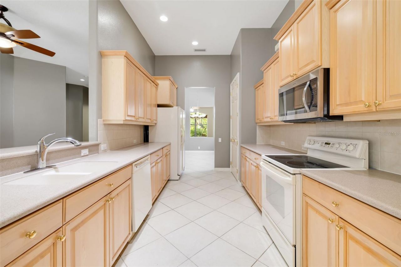 4770 Mainsail Drive, Bradenton, FL 34208 Photo