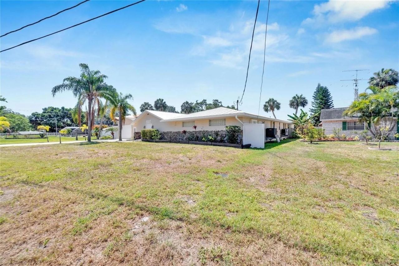 9307 River Cove Drive, Riverview, FL 33578 Photo
