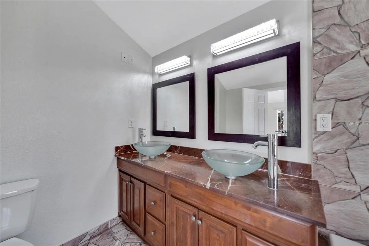 9307 River Cove Drive, Riverview, FL 33578 Photo