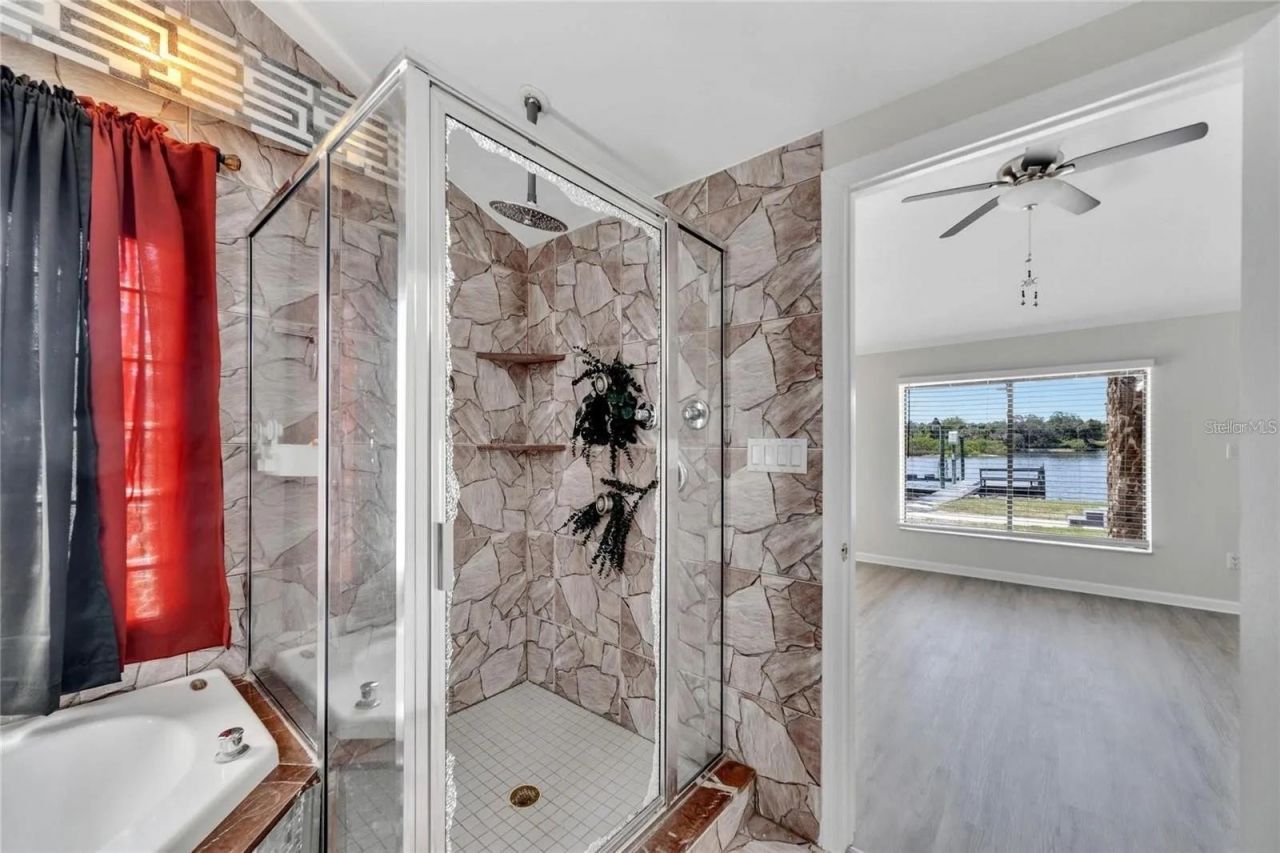 9307 River Cove Drive, Riverview, FL 33578 Photo