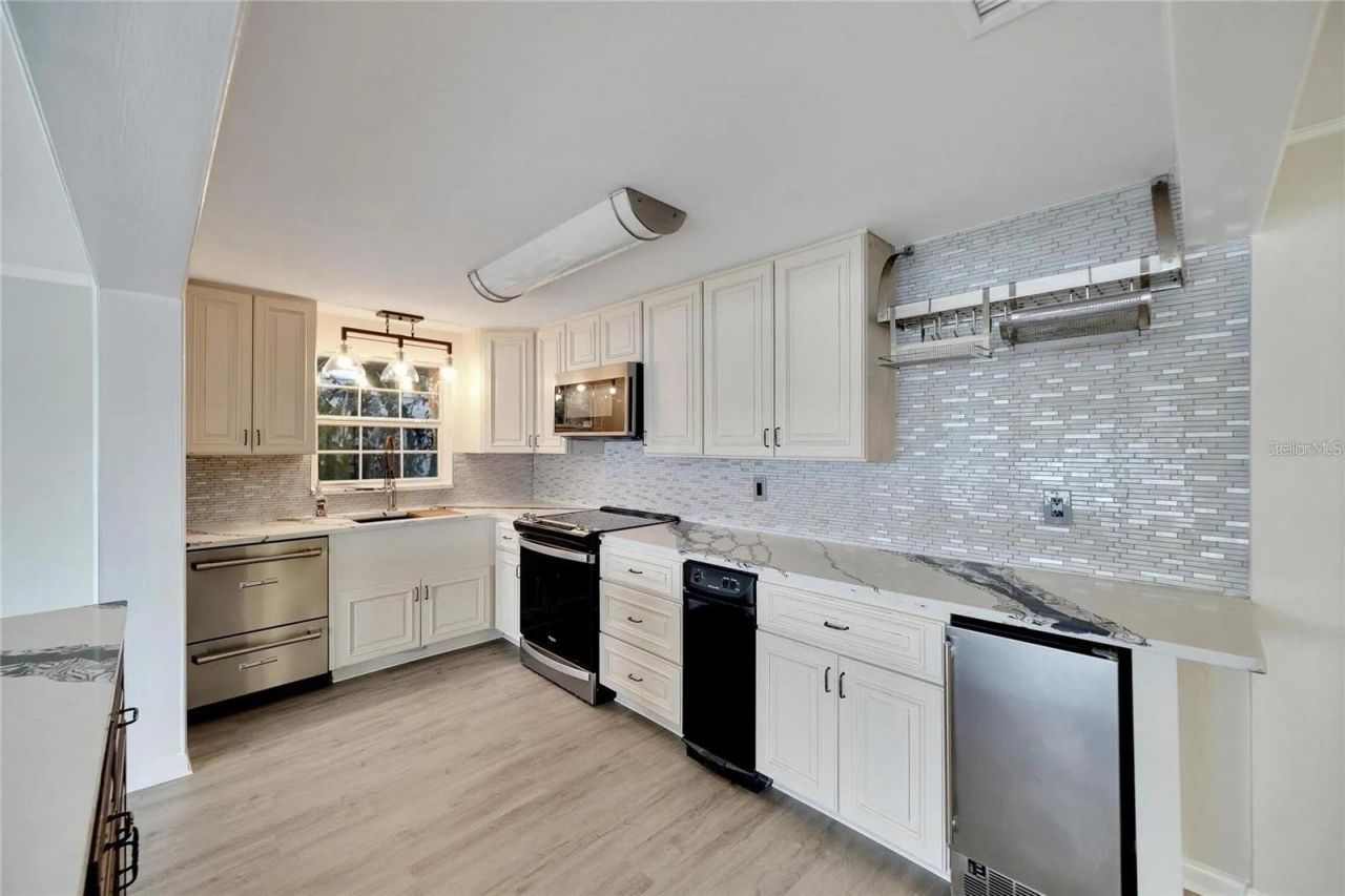 9307 River Cove Drive, Riverview, FL 33578 Photo
