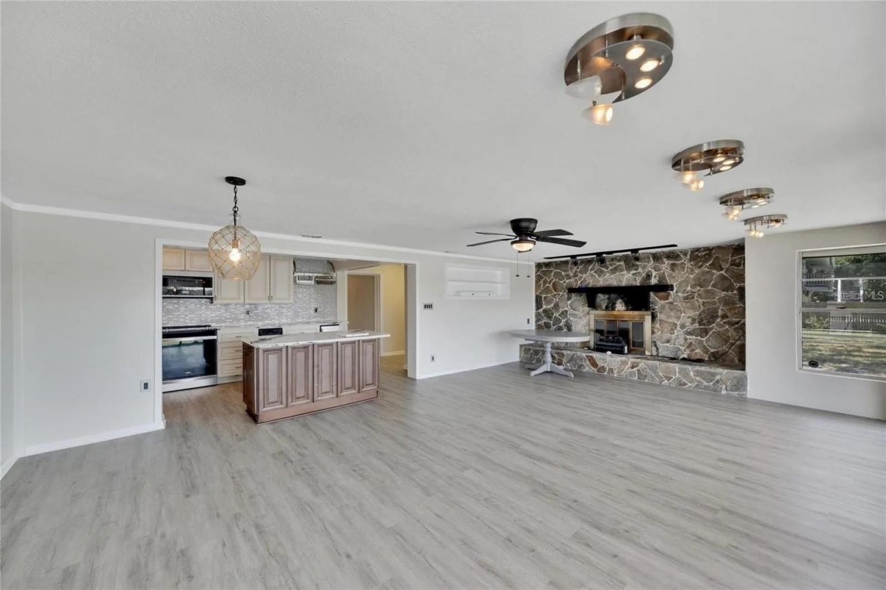 9307 River Cove Drive, Riverview, FL 33578 Photo