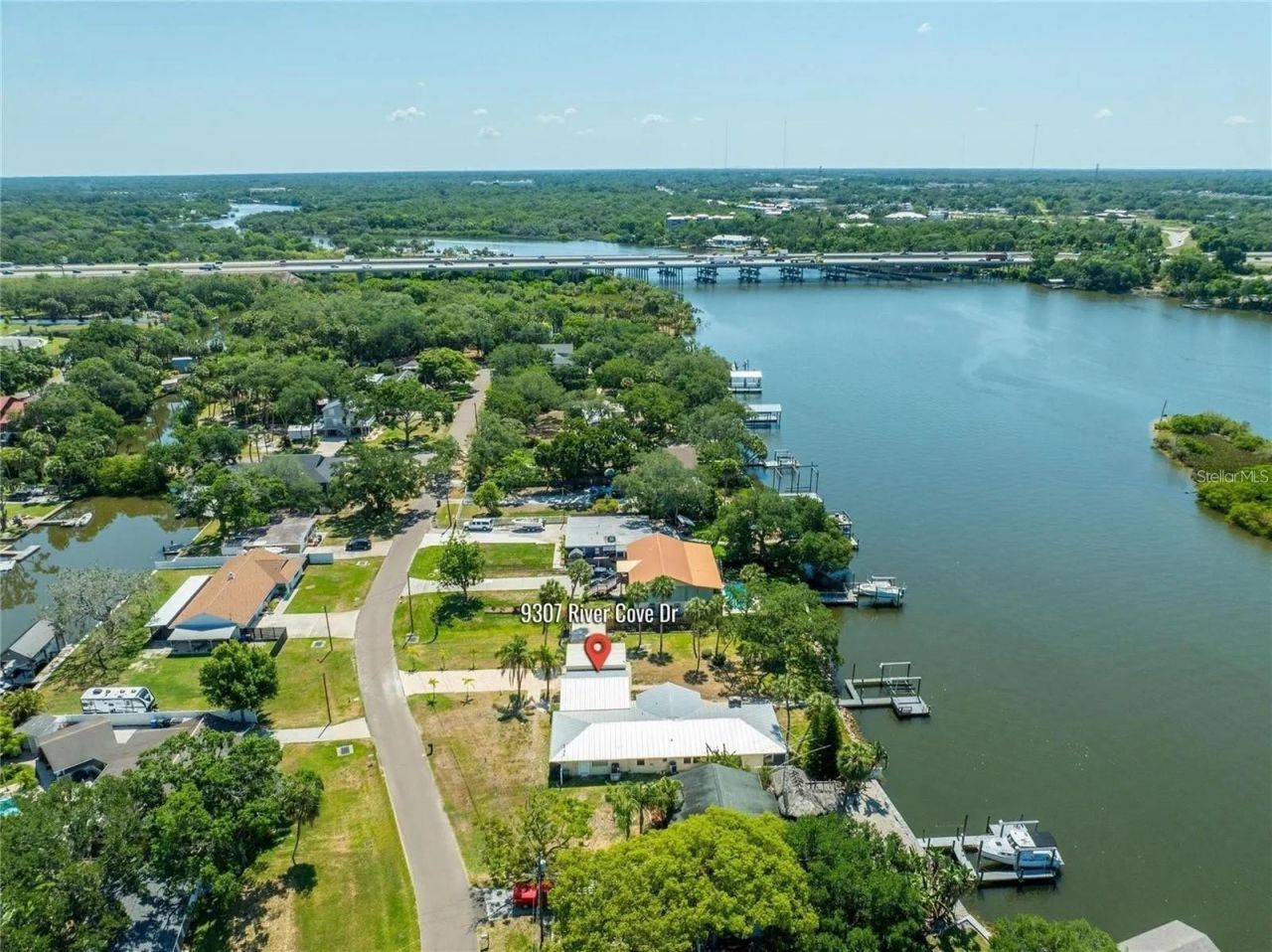9307 River Cove Drive, Riverview, FL 33578 Photo