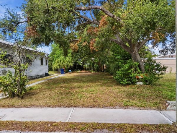 3110 N 18TH STREET , TAMPA, FL 33605