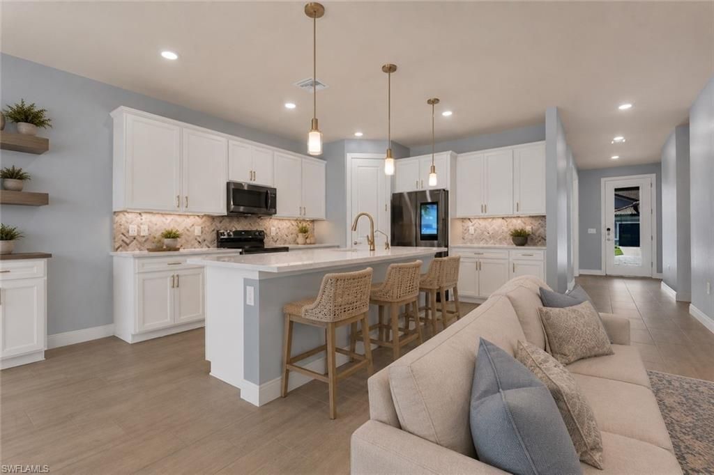 3943 Black Eagle Ln , Fort Myers, FL 33966 Photo