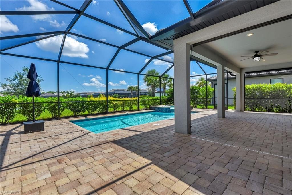 3943 Black Eagle Ln , Fort Myers, FL 33966 Photo