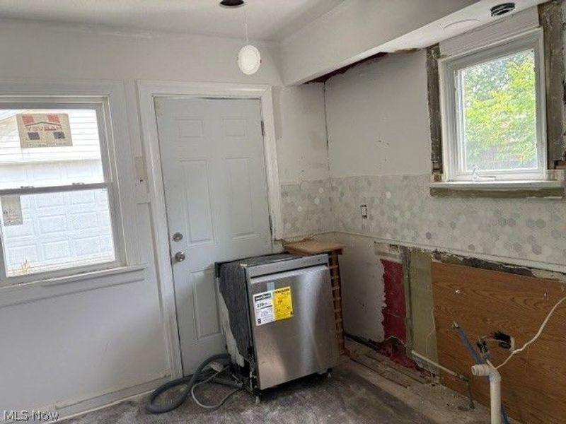 3061 Albion Road, Cleveland, OH 44120 Photo 11