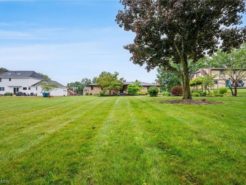 2411 Sucrose Drive, Green, OH 44312 Photo 34