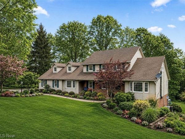 1760 Innisbrook Lane, Zanesville, OH 43701