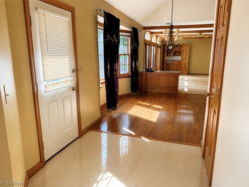 1760 Innisbrook Lane, Zanesville, OH 43701 Photo 13