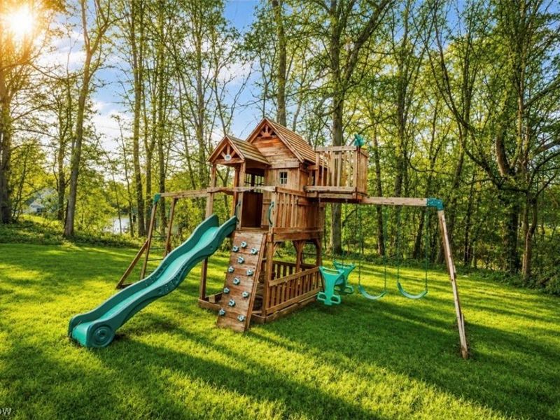 1760 Innisbrook Lane, Zanesville, OH 43701 Photo 9