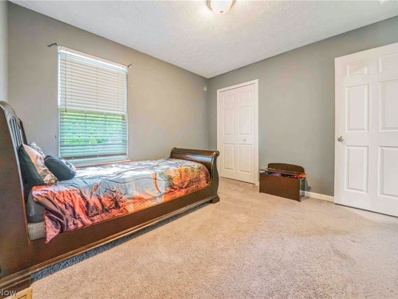 6382 Stonehaven Lane, Bedford Heights, OH 44146 Photo 34