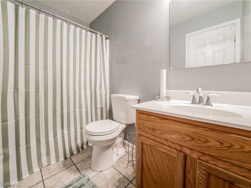 6382 Stonehaven Lane, Bedford Heights, OH 44146 Photo 38