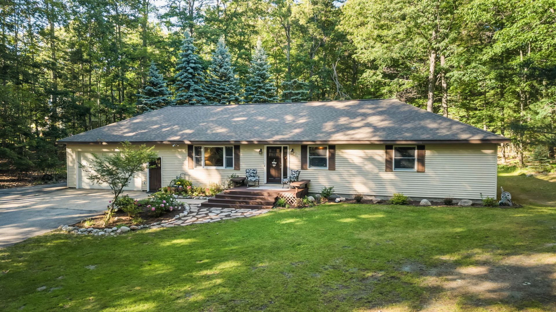 1485 Chippewa Beach Road, Indian River, MI 49749 Main Photo
