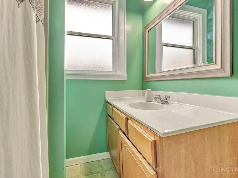 5415 Lester Road, Cincinnati, OH 45213 Photo 21