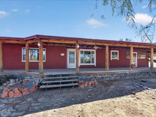 602 W CIRCLE MOUNTAIN Road, New River, AZ 85087