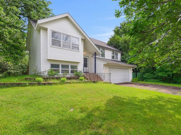 1984 Helena Court, Oakdale, MN 55128
